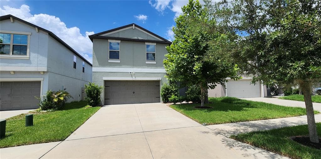 10228 WHITE LINEN AVENUE RIVERVIEW, FL 33578