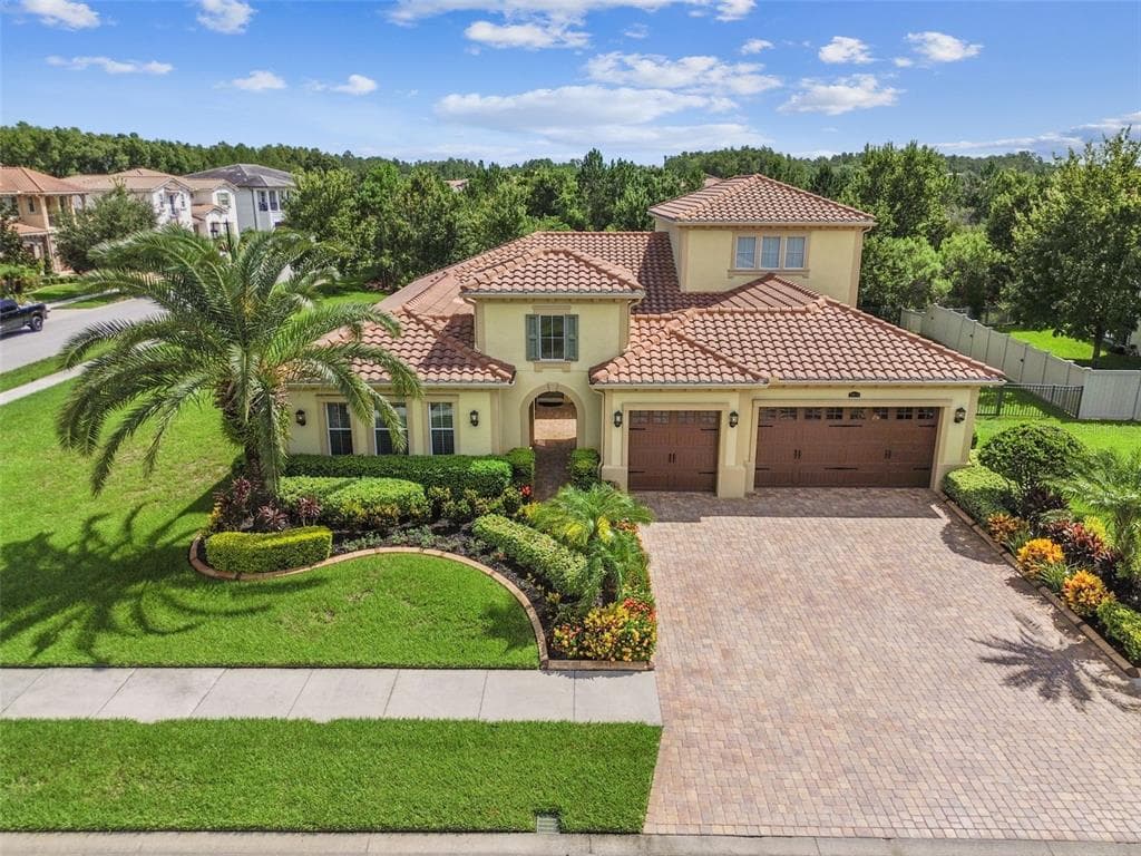 3950 CARRARA COURT