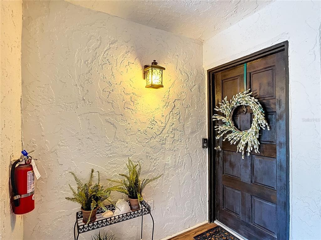 225 COUNTRY CLUB DRIVE UNIT E246 LARGO, FL 33771