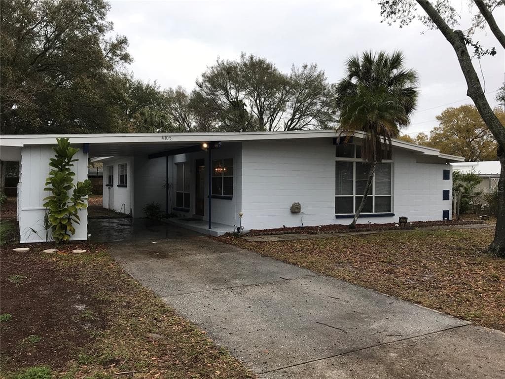 4105 W WISCONSIN AVENUE TAMPA, FL 33616