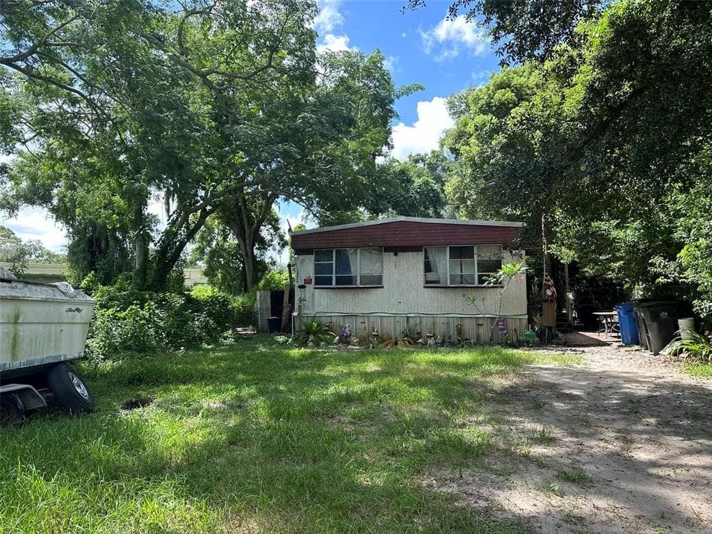7306 MOUNT VERNON ROAD TAMPA, FL 33625