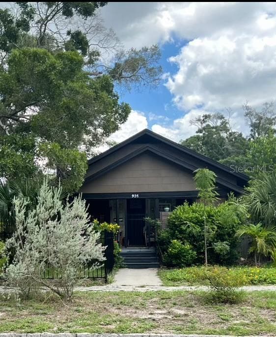 931 28TH AVENUE N ST PETERSBURG, FL 33704