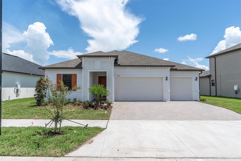 8390 PAINTED SKY PLACE LAND O LAKES, FL 34637