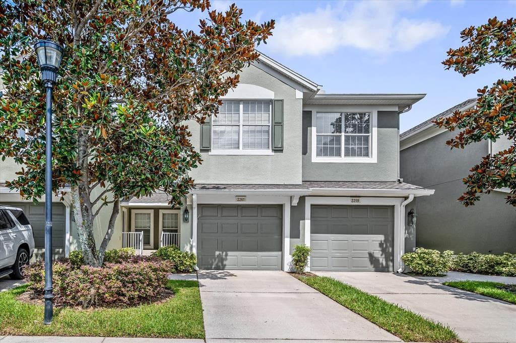 2261 KINGS PALACE DRIVE RIVERVIEW, FL 33578