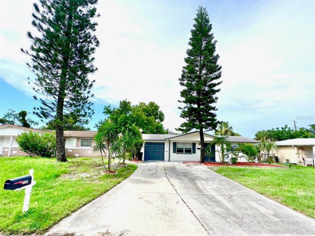 4635 TARAY LANE HOLIDAY, FL 34690