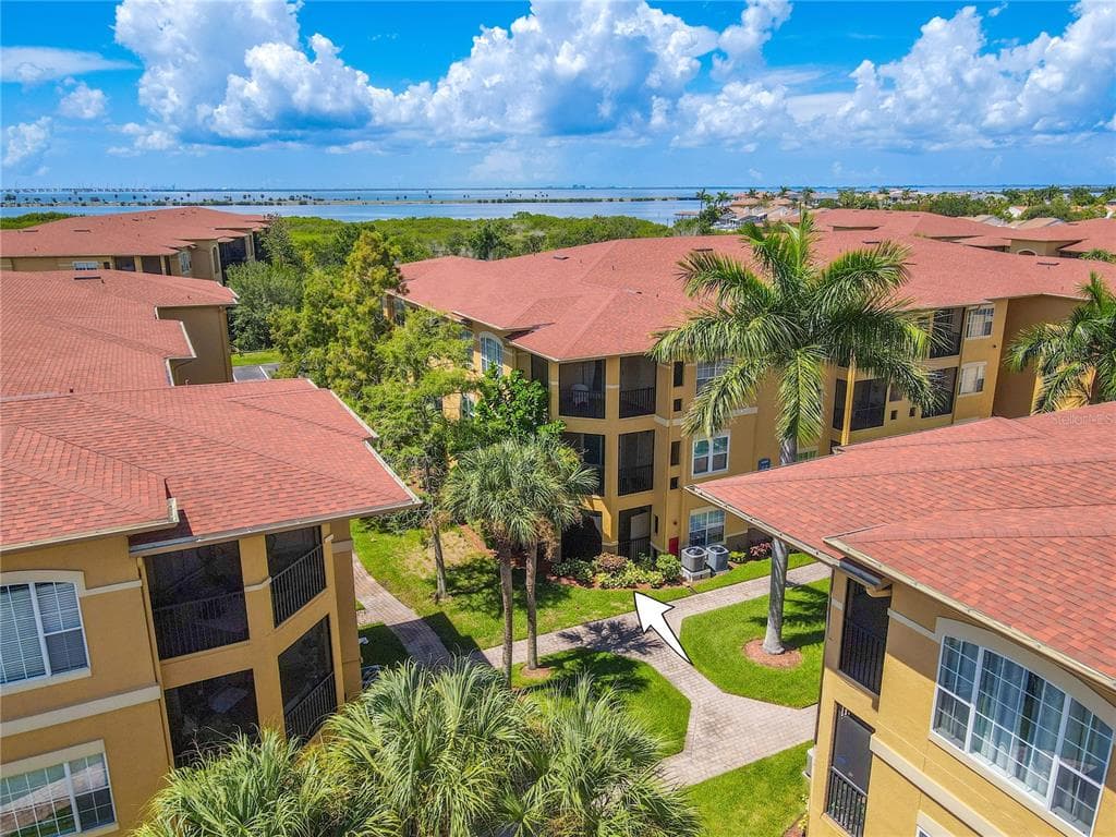 4309 BAYSIDE VILLAGE DRIVE UNIT 105 TAMPA, FL 33615