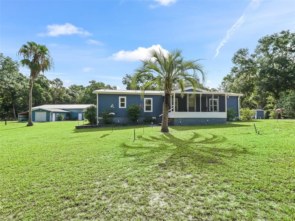 1275 CR 543B SUMTERVILLE, FL 33585