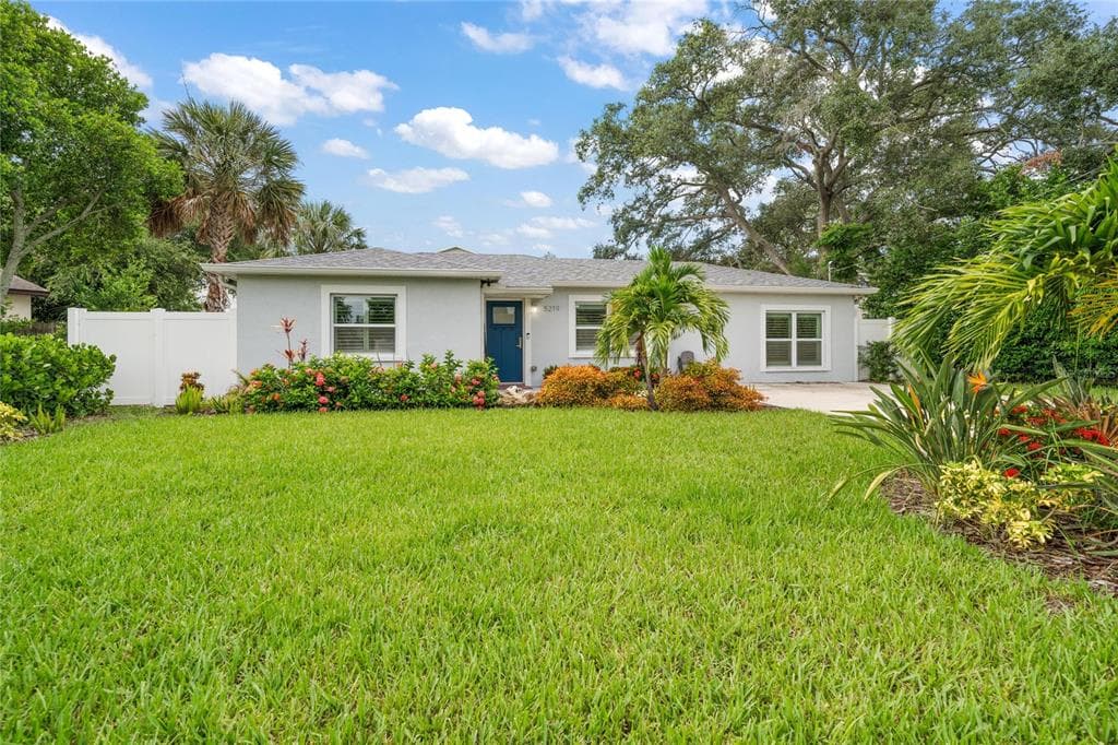 5219 S PURITAN AVENUE TAMPA, FL 33611