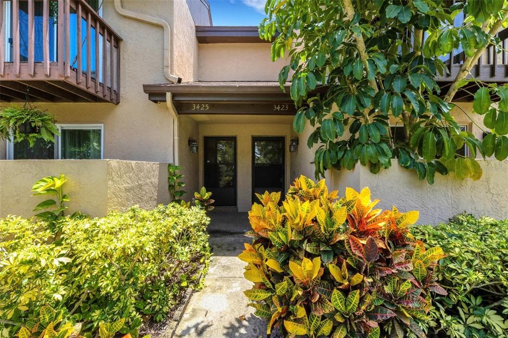3423 PINE CONE CIRCLE CLEARWATER, FL 33760