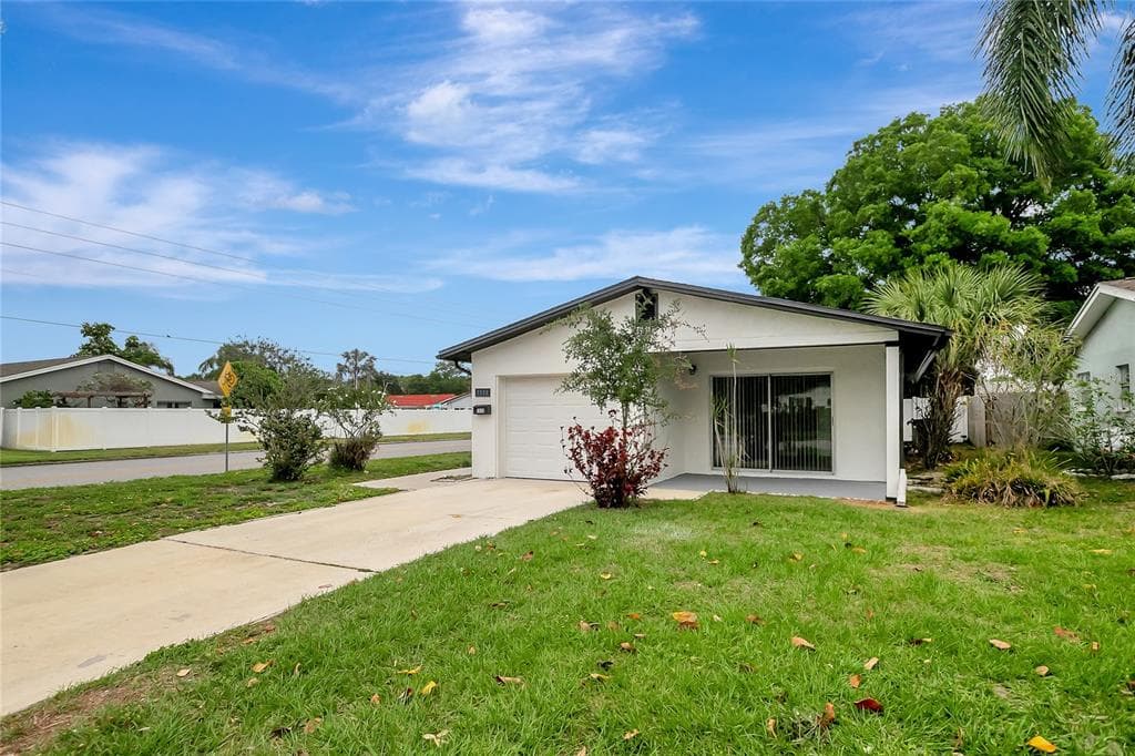 3639 13TH AVENUE N ST PETERSBURG, FL 33713