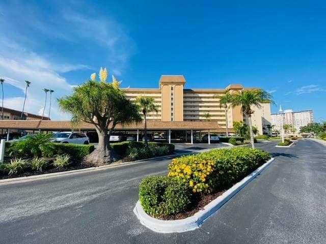 5108 BRITTANY DRIVE S UNIT 604 ST PETERSBURG, FL 33715