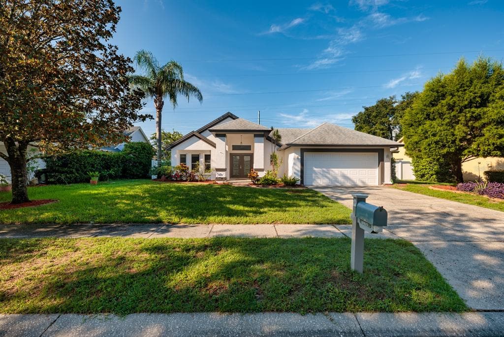16037 PENWOOD DRIVE TAMPA, FL 33647