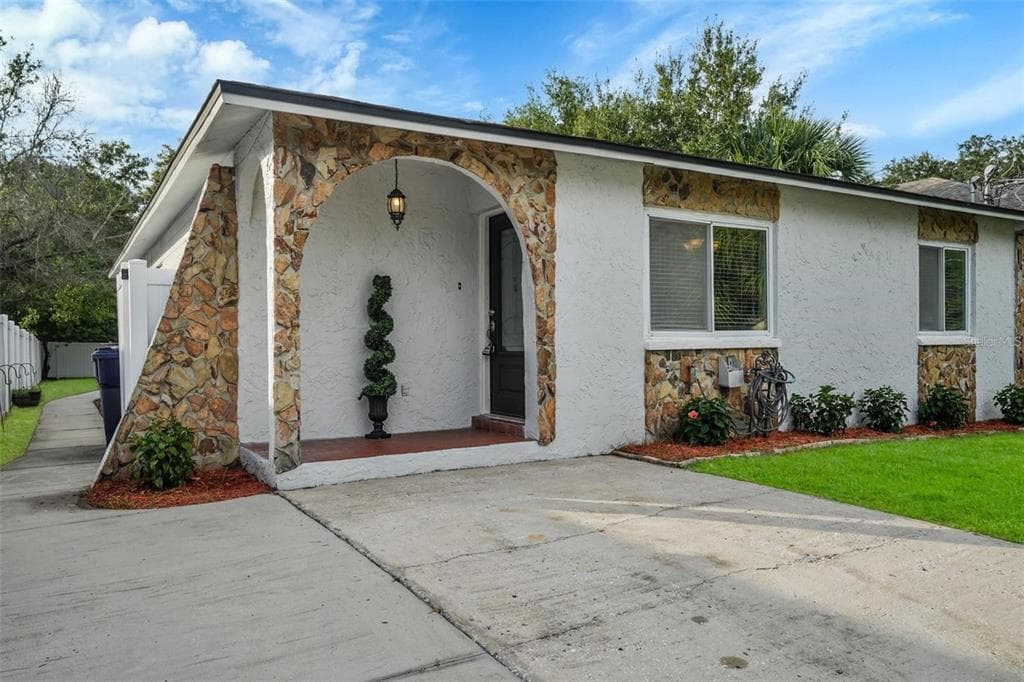 6619 INTERBAY BOULEVARD TAMPA, FL 33611