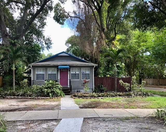 2960 DARTMOUTH AVENUE N ST PETERSBURG, FL 33713