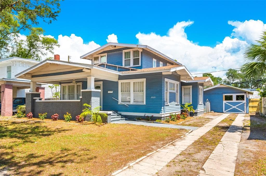 2621 1ST AVENUE S ST PETERSBURG, FL 33712