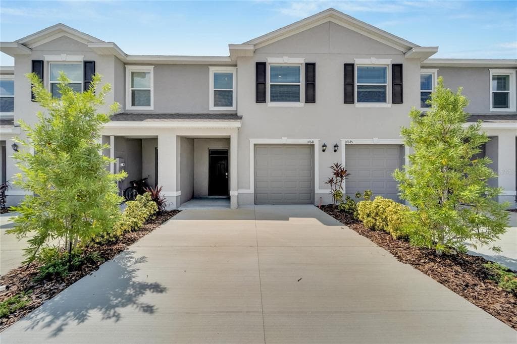 17641 CRESCENT MOON LOOP BRADENTON, FL 34211
