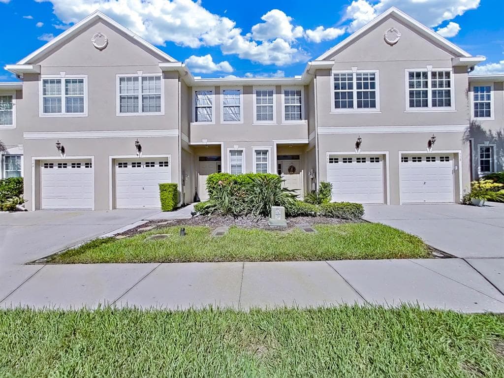 540 BLACK LION DRIVE NE ST PETERSBURG, FL 33716