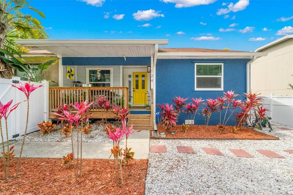 124 ANCLOTE ROAD TARPON SPRINGS, FL 34689