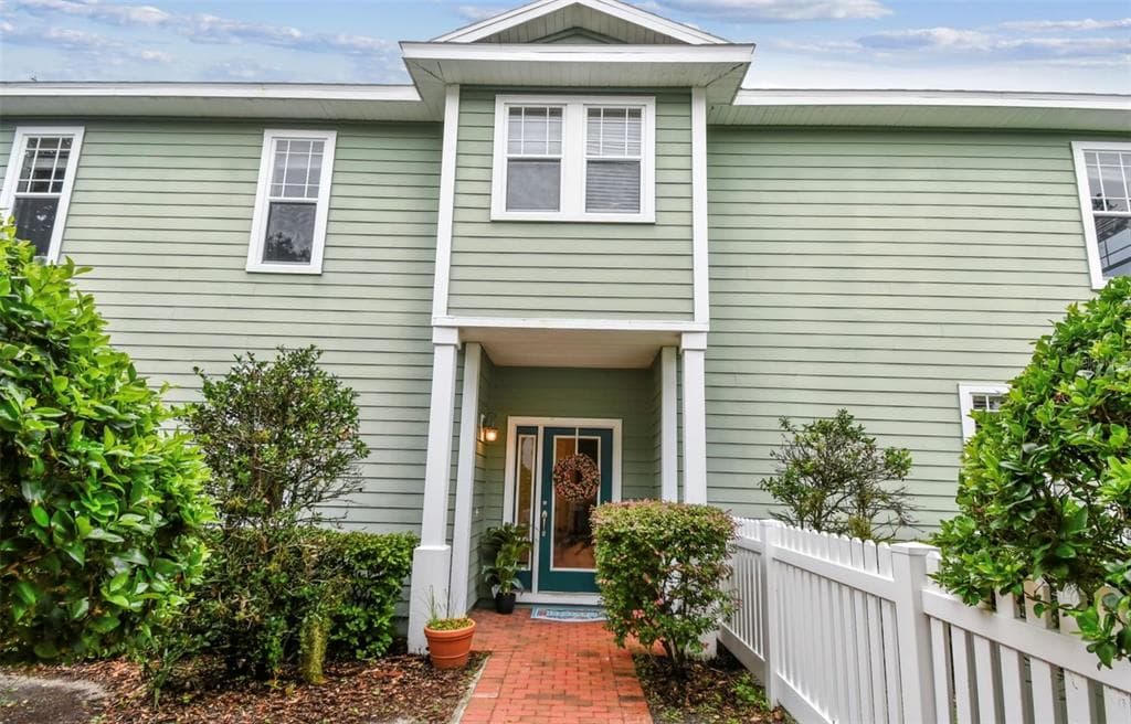 16112 BRIDGECROSSING DRIVE LITHIA, FL 33547