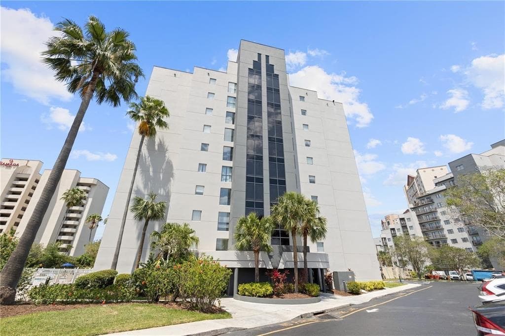 6165 CARRIER DRIVE UNIT 1308 ORLANDO, FL 32819
