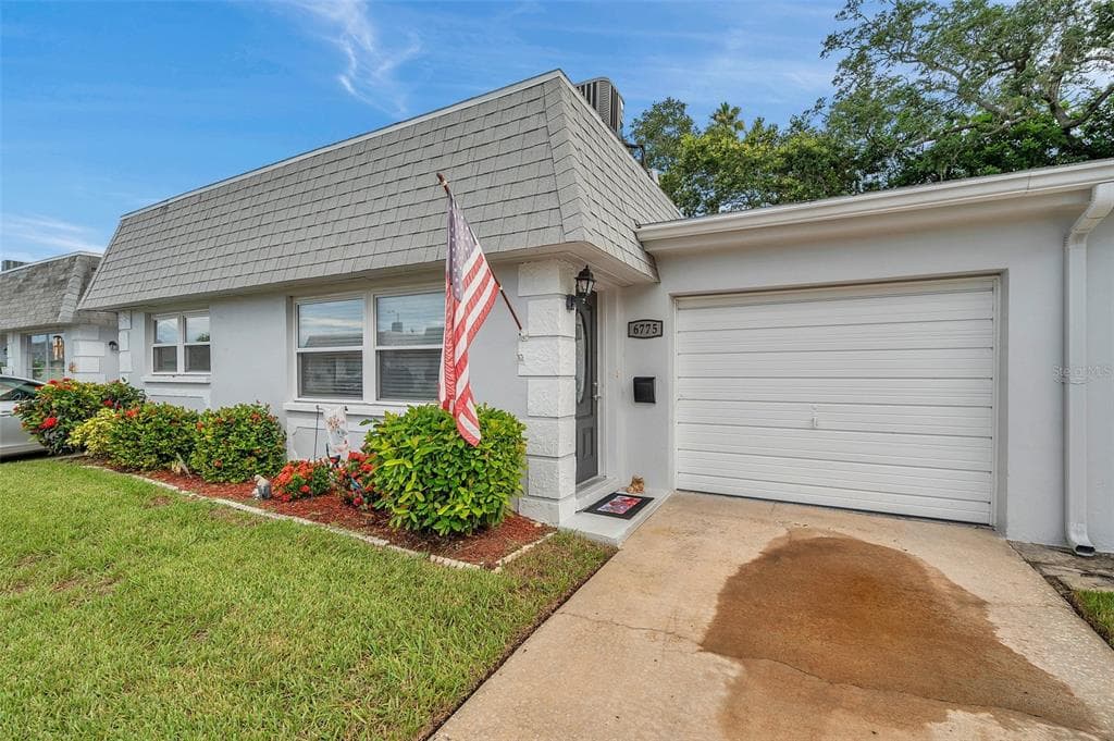 6775 MONACO N PINELLAS PARK, FL 33781