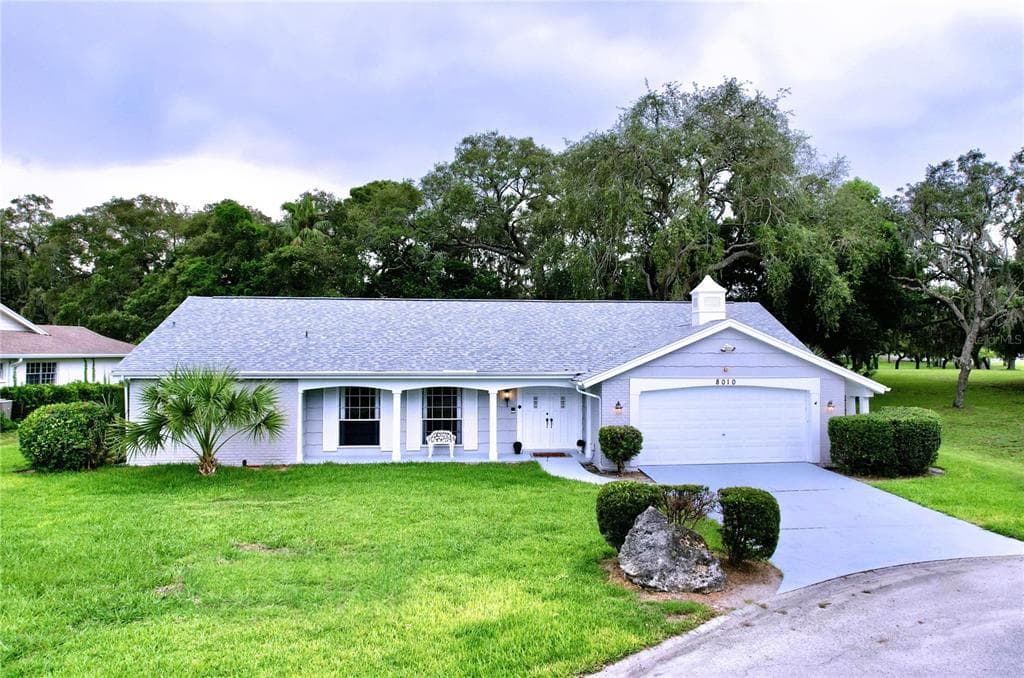 8010 VALLEY STREAM LANE HUDSON, FL 34667