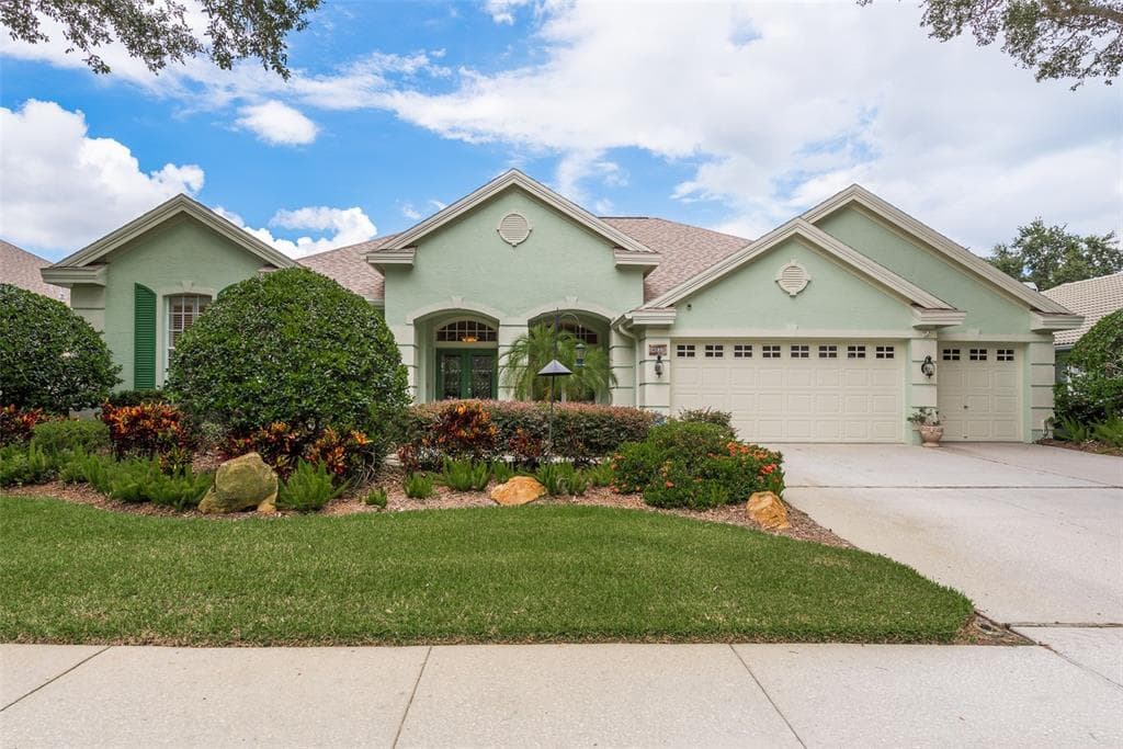 4033 LIGUSTRUM DRIVE PALM HARBOR, FL 34685