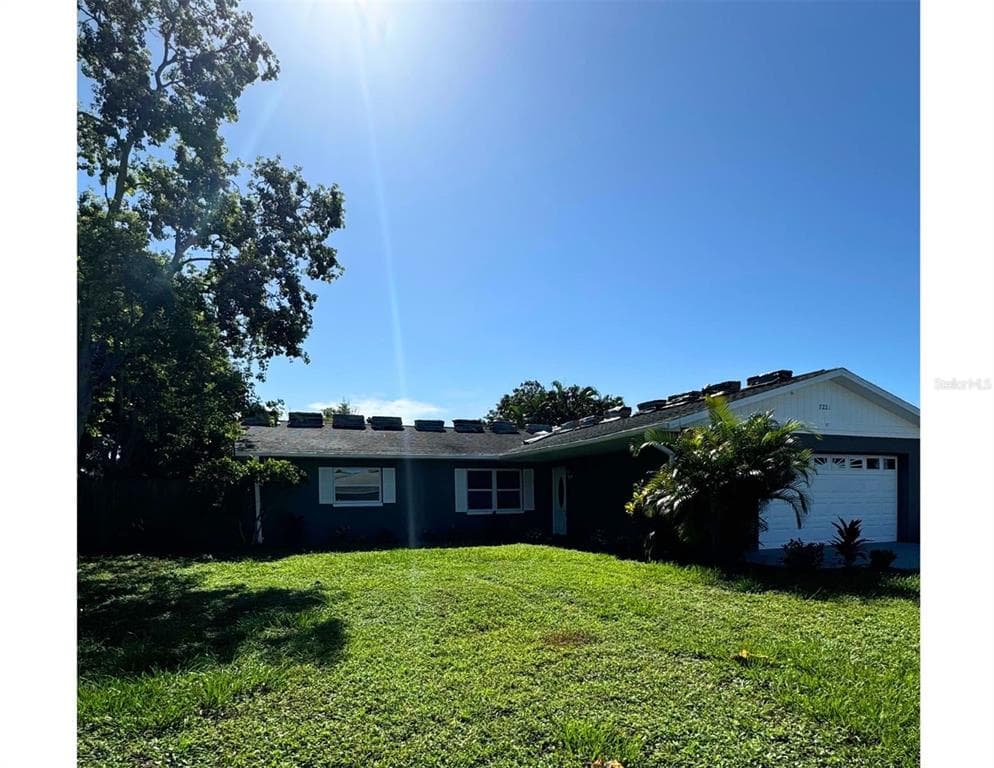 7221 EDENVILLE DRIVE SARASOTA, FL 34243