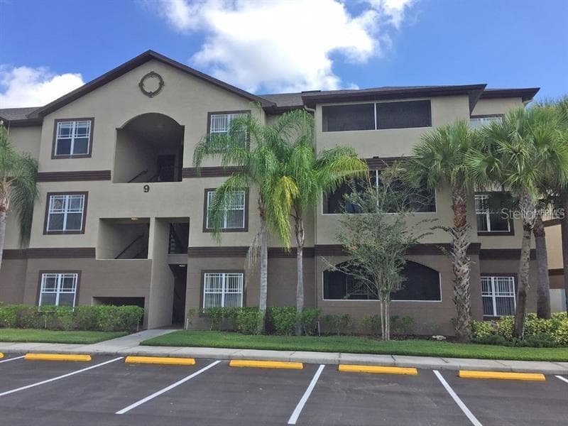 16251 ENCLAVE VILLAGE DRIVE UNIT 16251 TAMPA, FL 33647
