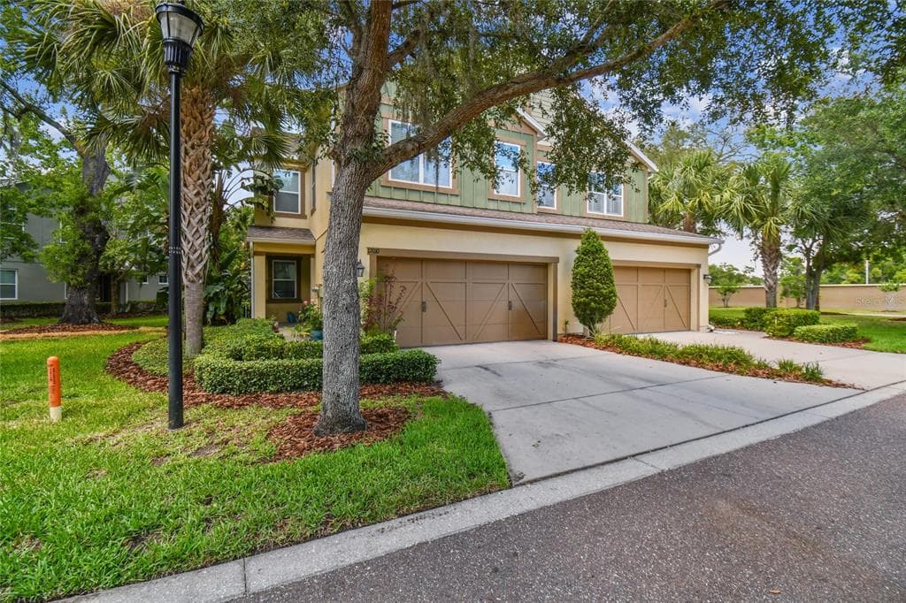 17012 VILESTA DRIVE LUTZ, FL 33548