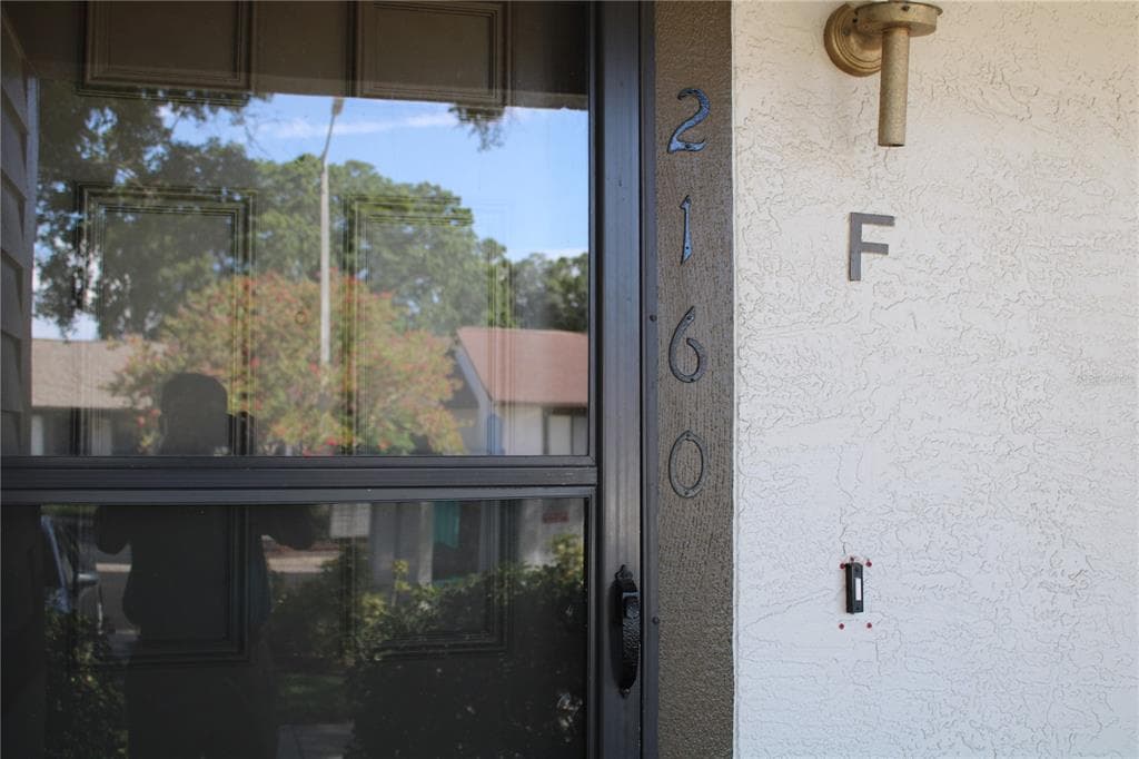 2160 CORBIN PLACE UNIT F PALM HARBOR, FL 34683