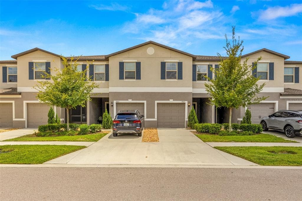 9765 MULBERRY MARSH LANE SUN CITY CENTER, FL 33573