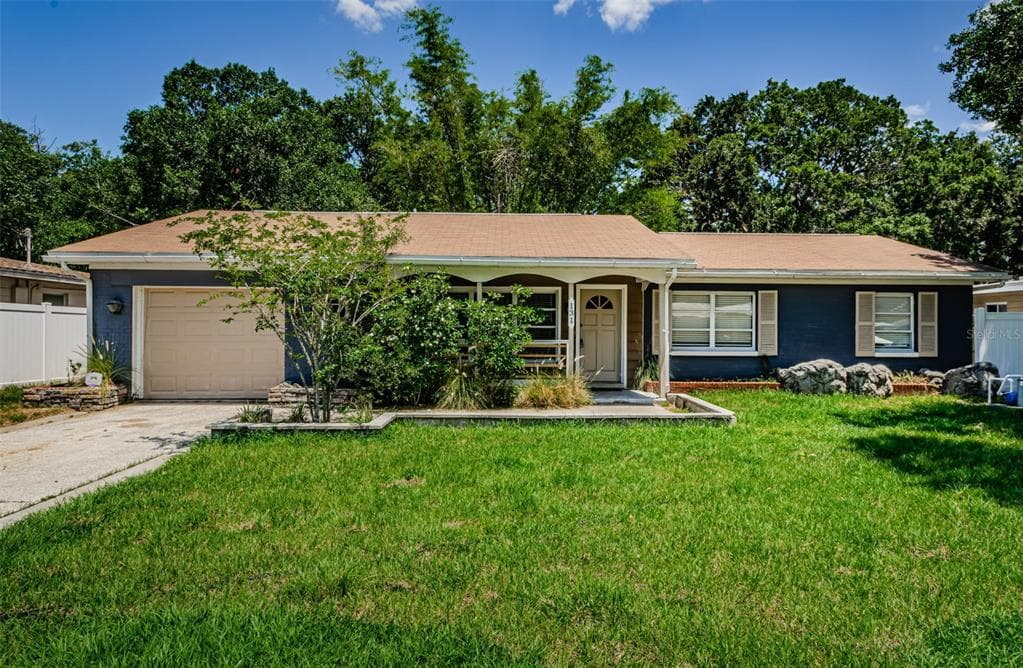131 CONNIE AVENUE TAMPA, FL 33613