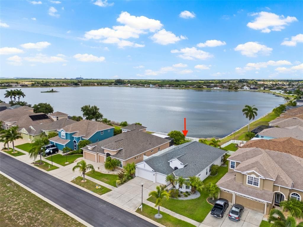 1810 MIRA LAGO CIRCLE RUSKIN, FL 33570