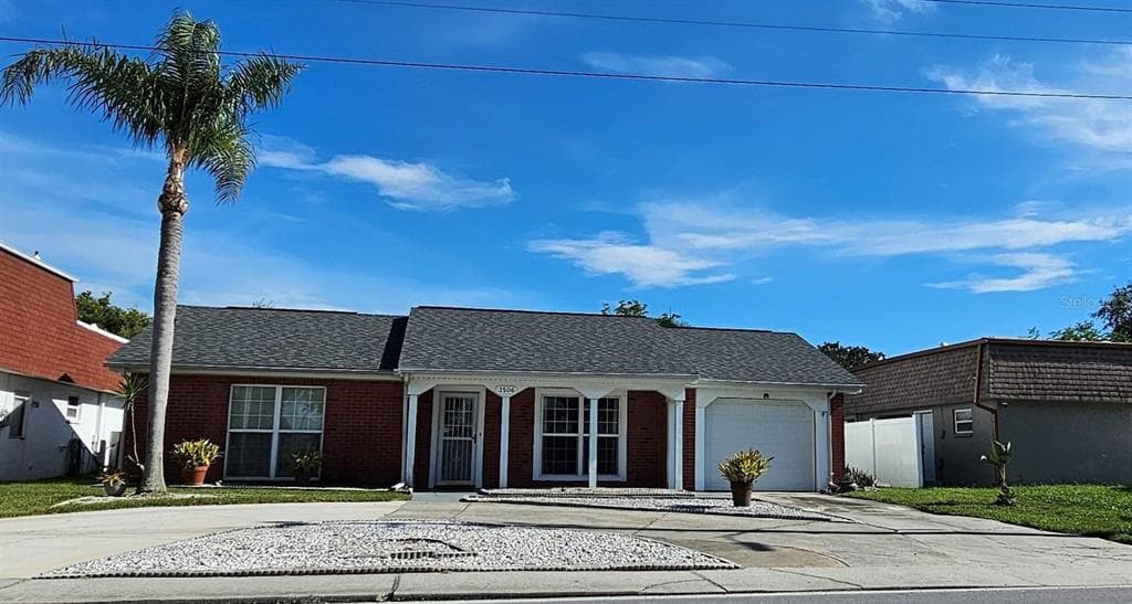 3506 MOOG ROAD HOLIDAY, FL 34691