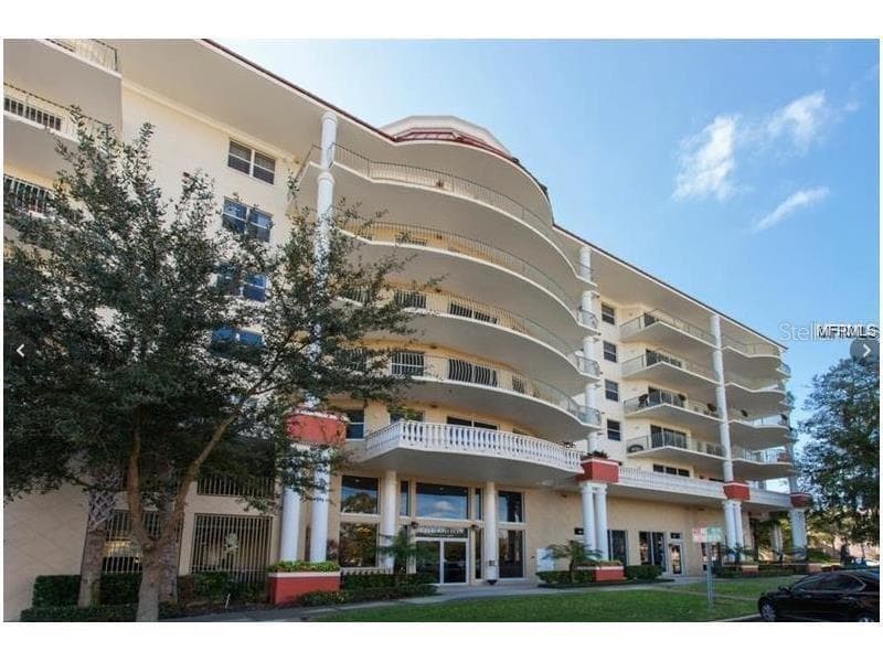 750 4TH AVENUE S UNIT 707J ST PETERSBURG, FL 33701