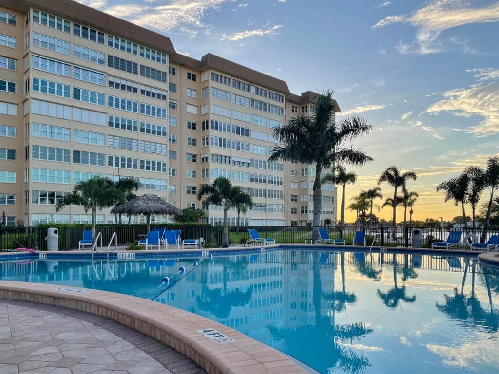 5108 BRITTANY DRIVE S UNIT 603