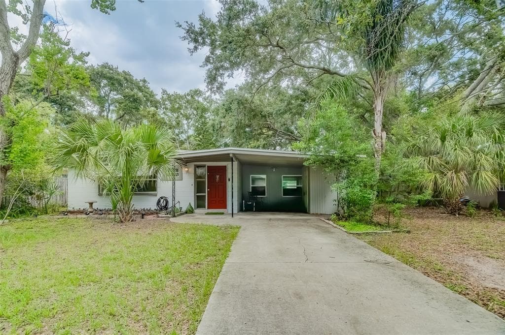 149 WERTZ DRIVE LARGO, FL 33771