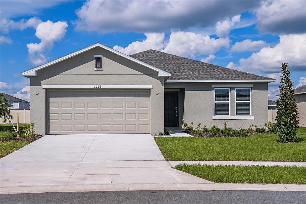 2292 CYPRESS CREEK STREET AUBURNDALE, FL 33823