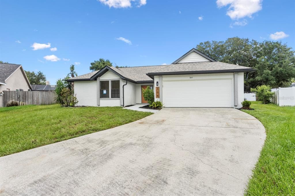 304 SCARLET OAK COURT SEFFNER, FL 33584