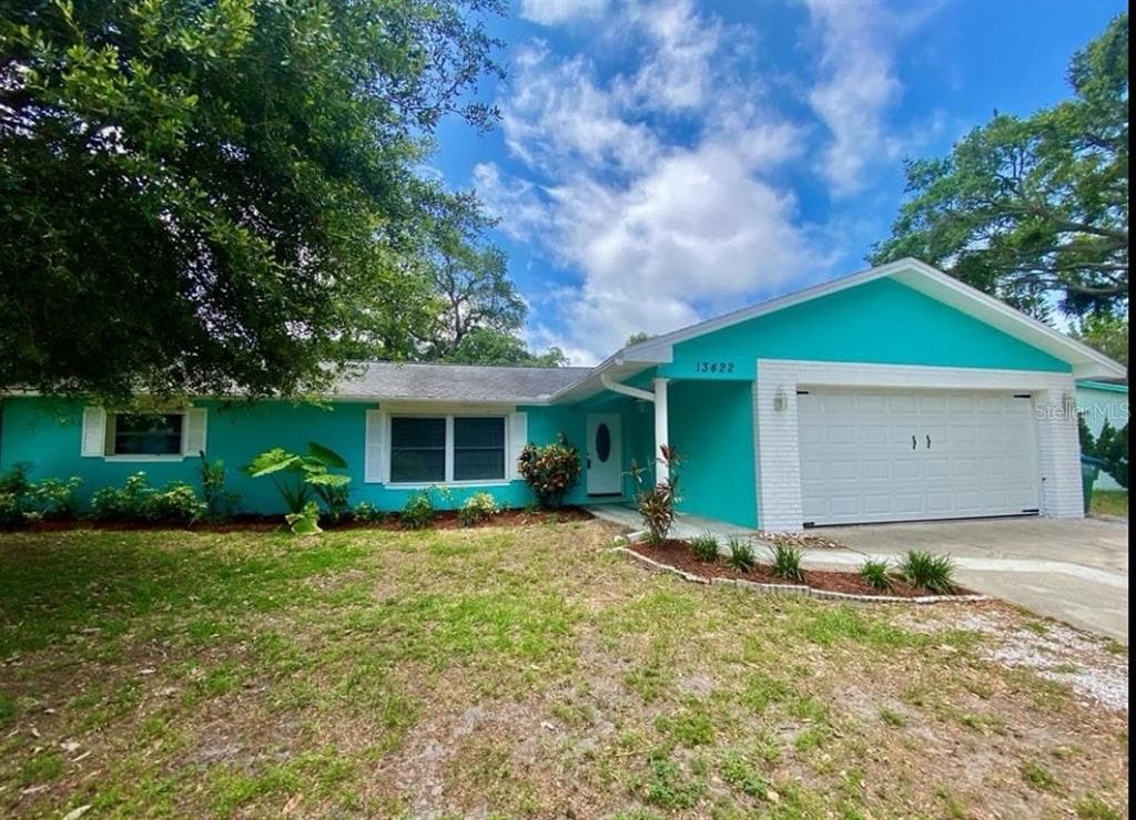 13422 90TH TERRACE SEMINOLE, FL 33776