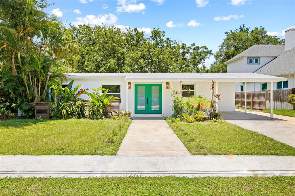 2905 W BALLAST POINT BOULEVARD TAMPA, FL 33611
