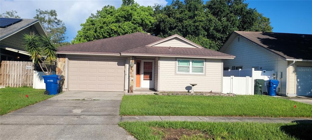 1784 WHISPERING DRIVE W LARGO, FL 33771
