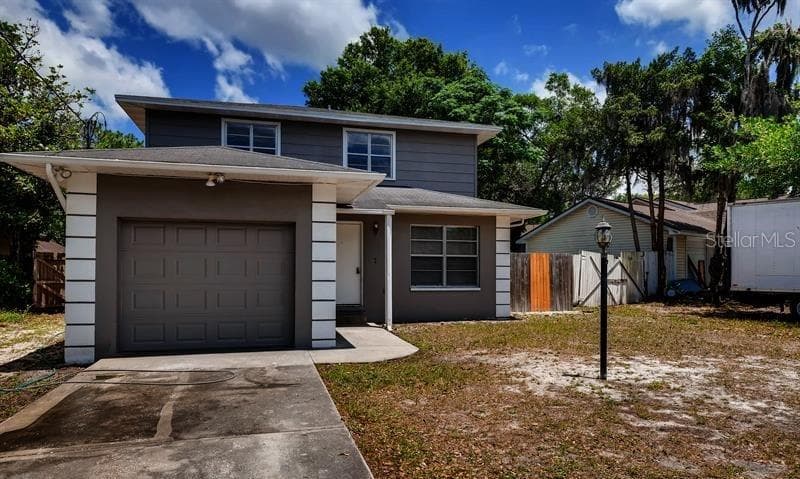 8305 N ORANGEVIEW AVENUE TAMPA, FL 33617