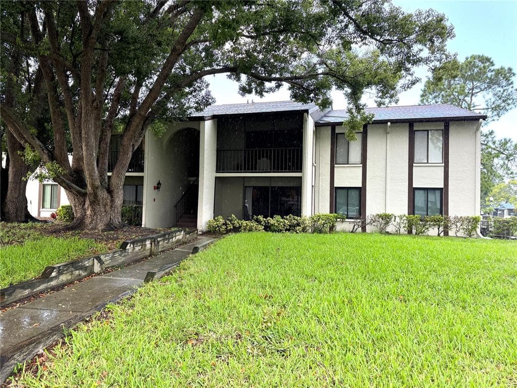 2642 PINE RIDGE WAY S UNIT C2 PALM HARBOR, FL 34684