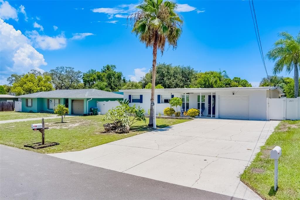 14648 BREWSTER DRIVE