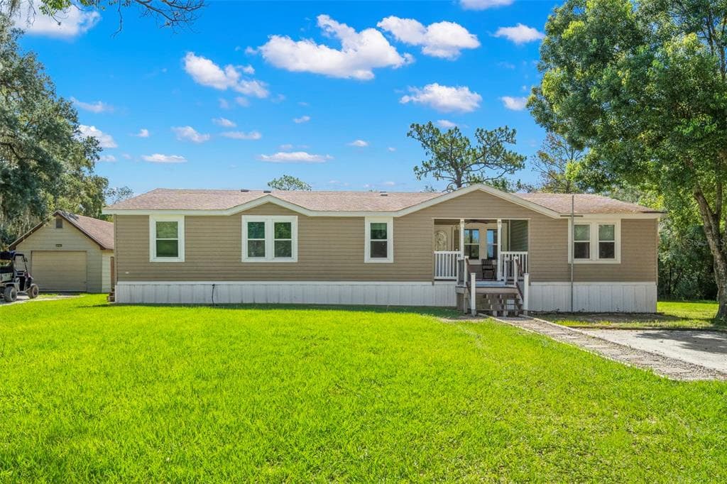 3315 BOB CAT TRAIL LAKE WALES, FL 33898