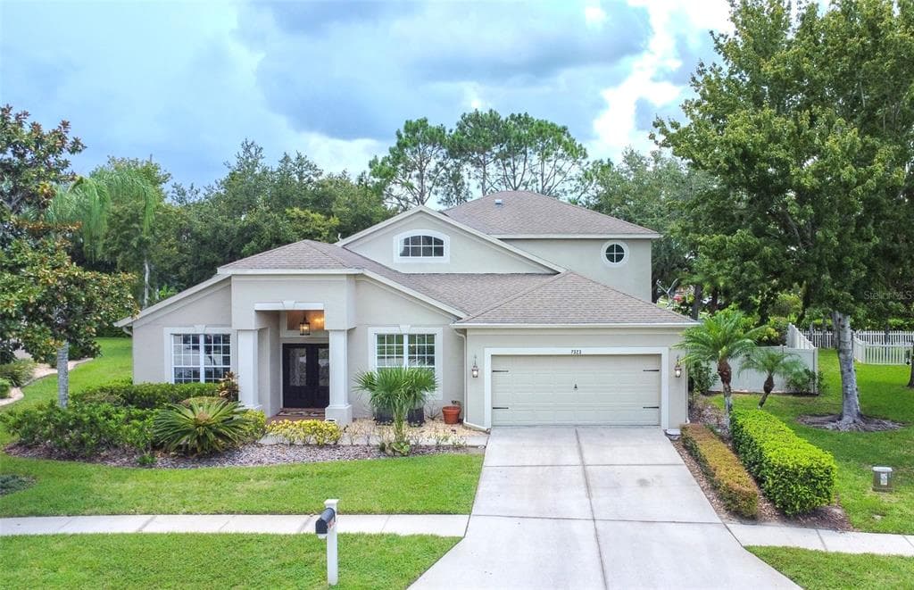 7323 NIGHT HERON DRIVE LAND O LAKES, FL 34637