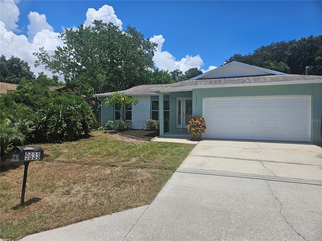 9633 135TH STREET SEMINOLE, FL 33776