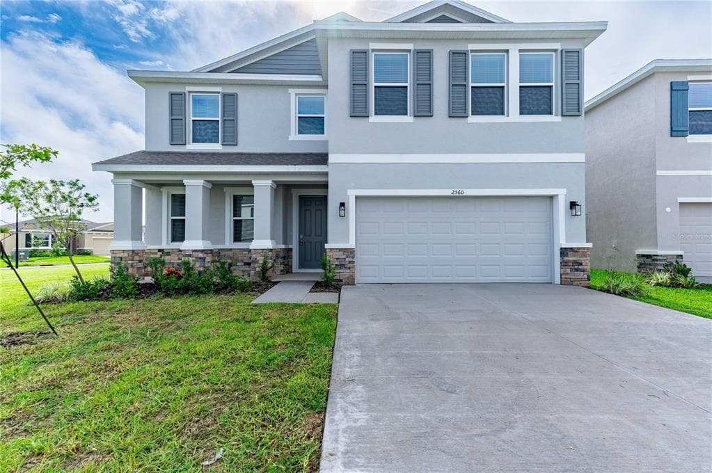 2560 WARREN ACRES BOULEVARD WESLEY CHAPEL, FL 33543